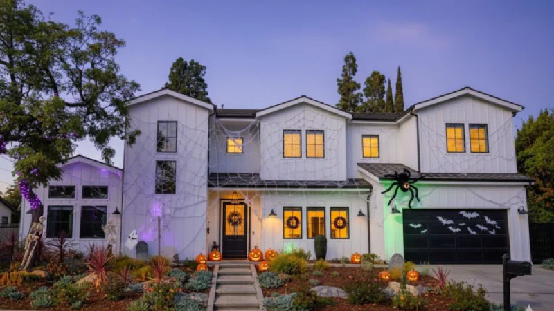 LA's Coziest Autumn Escape Is Happening Right Now